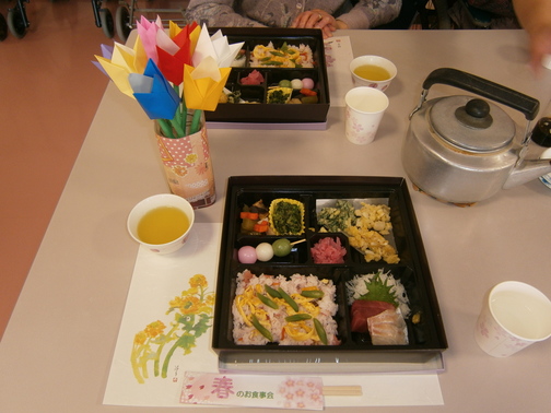 春のお食事会を開催しました。
